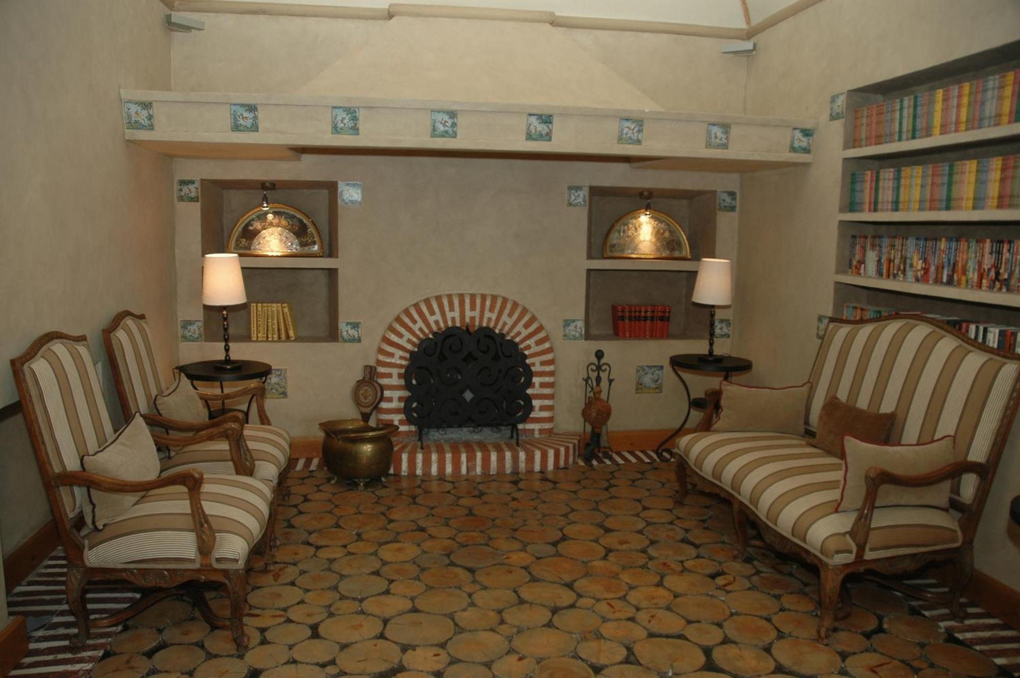 Hotel & Spa La Salve Torrijos Exterior photo